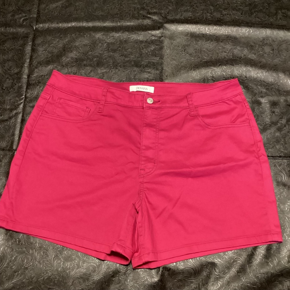 2X NWT Zenana Fuchsia Shorts